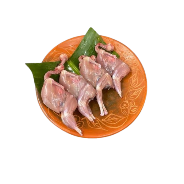 জাম্বু কোয়েল ১০টা ৯০০–১০০০ গ্রাম